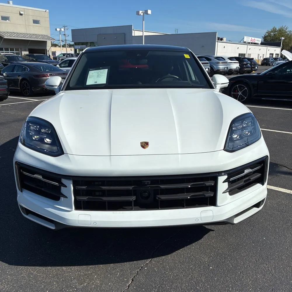 2024 Porsche Cayenne Coupe