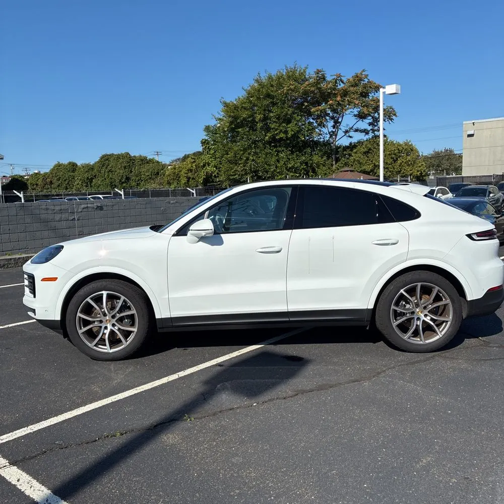 2024 Porsche Cayenne Coupe