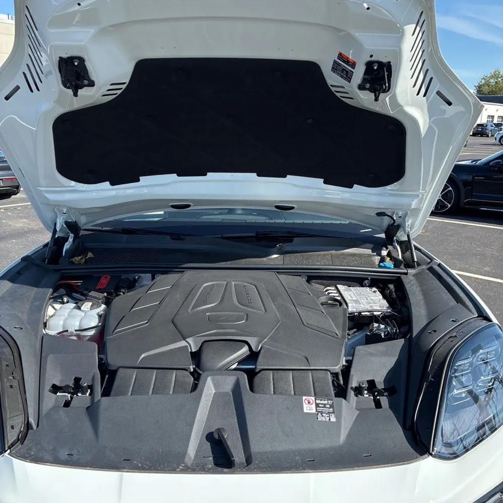 2024 Porsche Cayenne Coupe