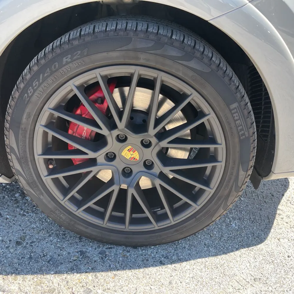 2021 Porsche Cayenne GTS Coupe