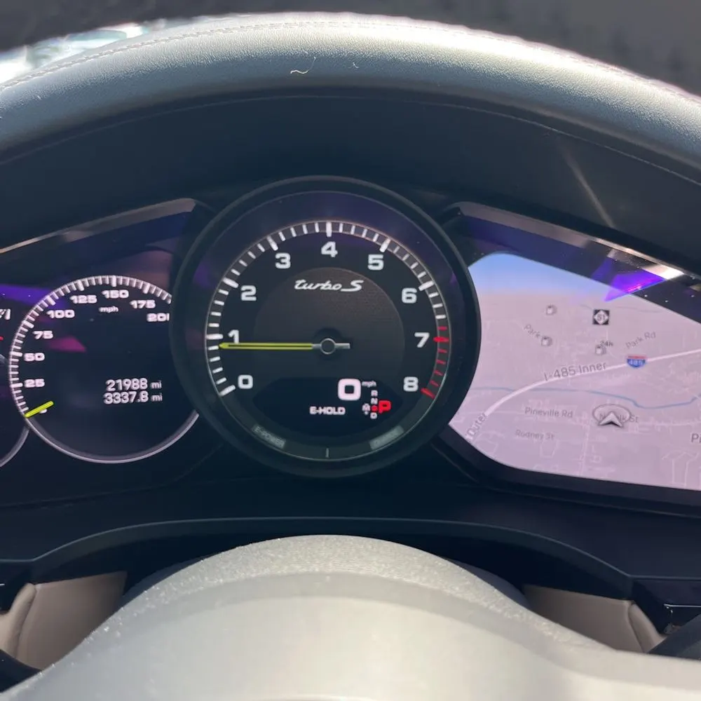 2022 Porsche Cayenne Turbo S E-Hybrid Coupe