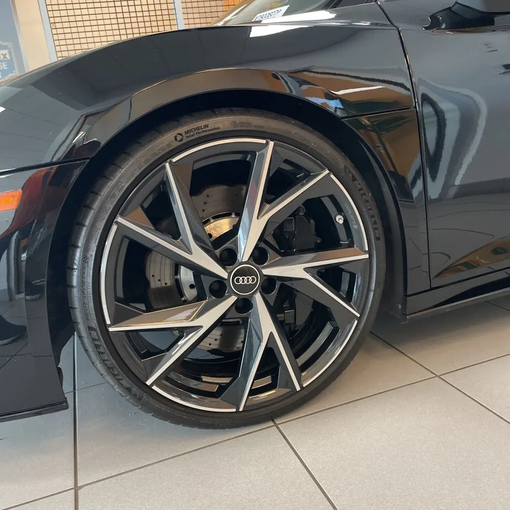 2022 Audi R8 V10