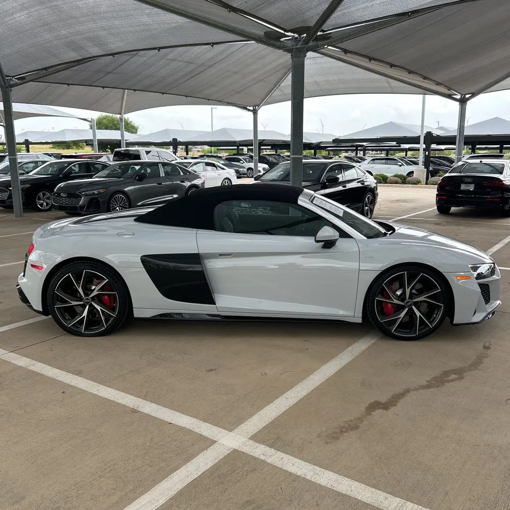 2023 Audi R8 V10 Performance