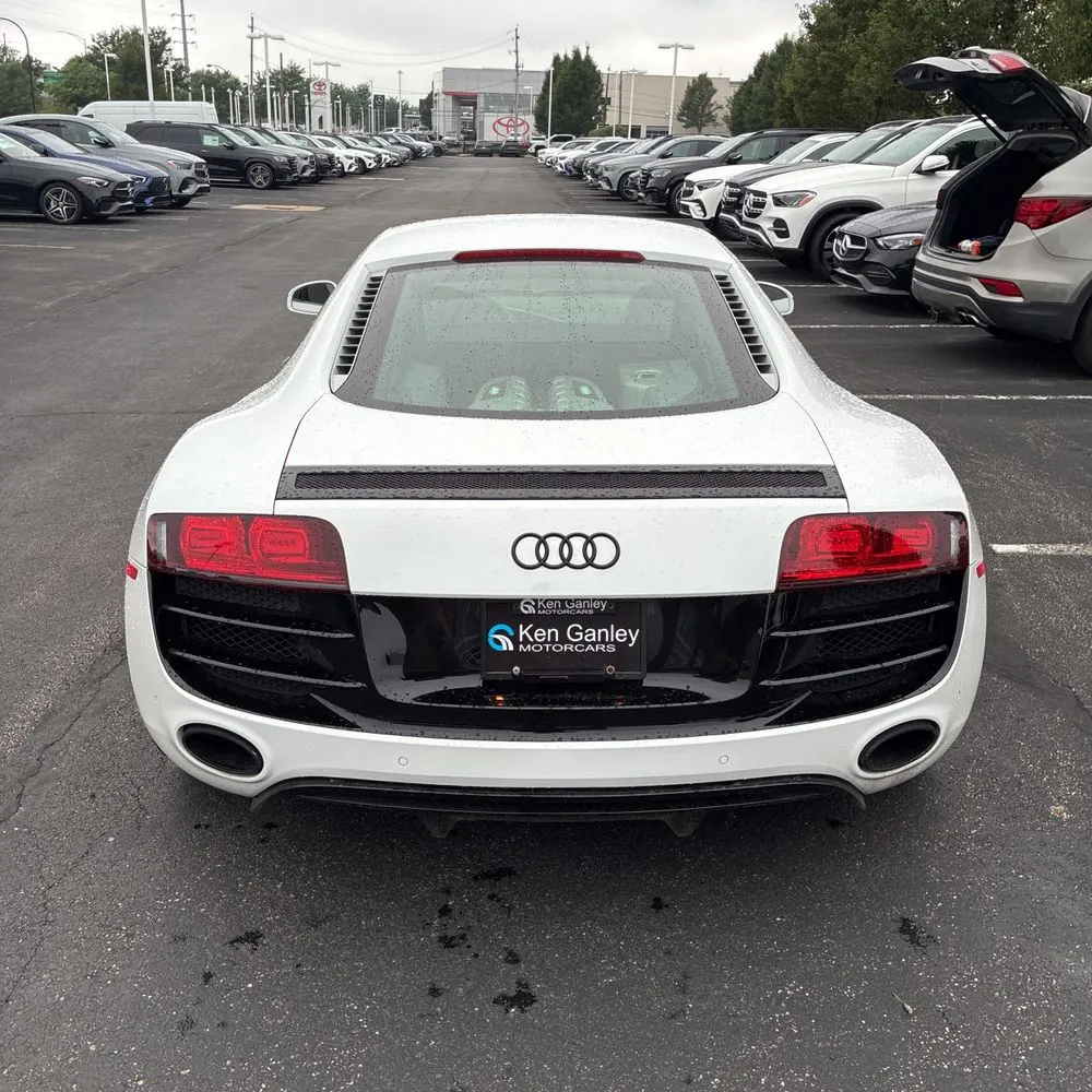 2011 Audi R8 5.2