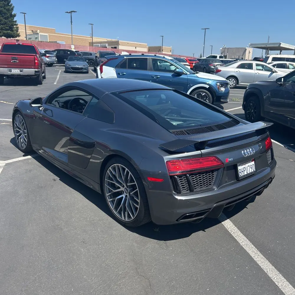 2018 Audi R8 V10 Plus