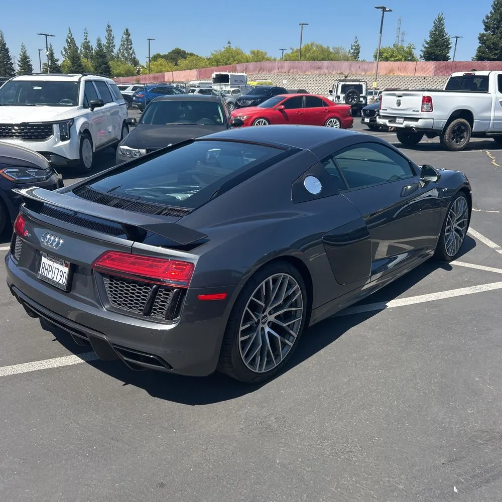 2018 Audi R8 V10 Plus
