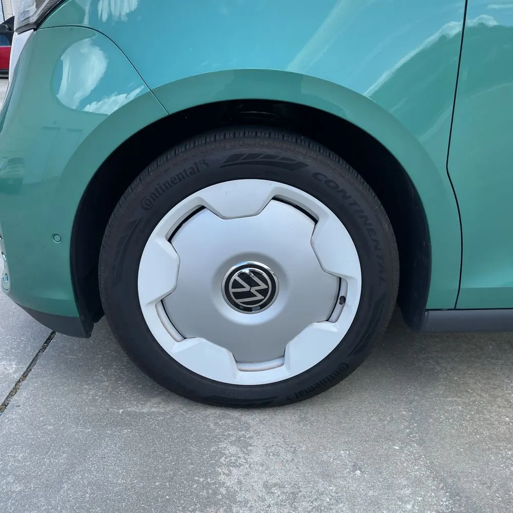 2025 Volkswagen ID Buzz  1st Edition 4Motion