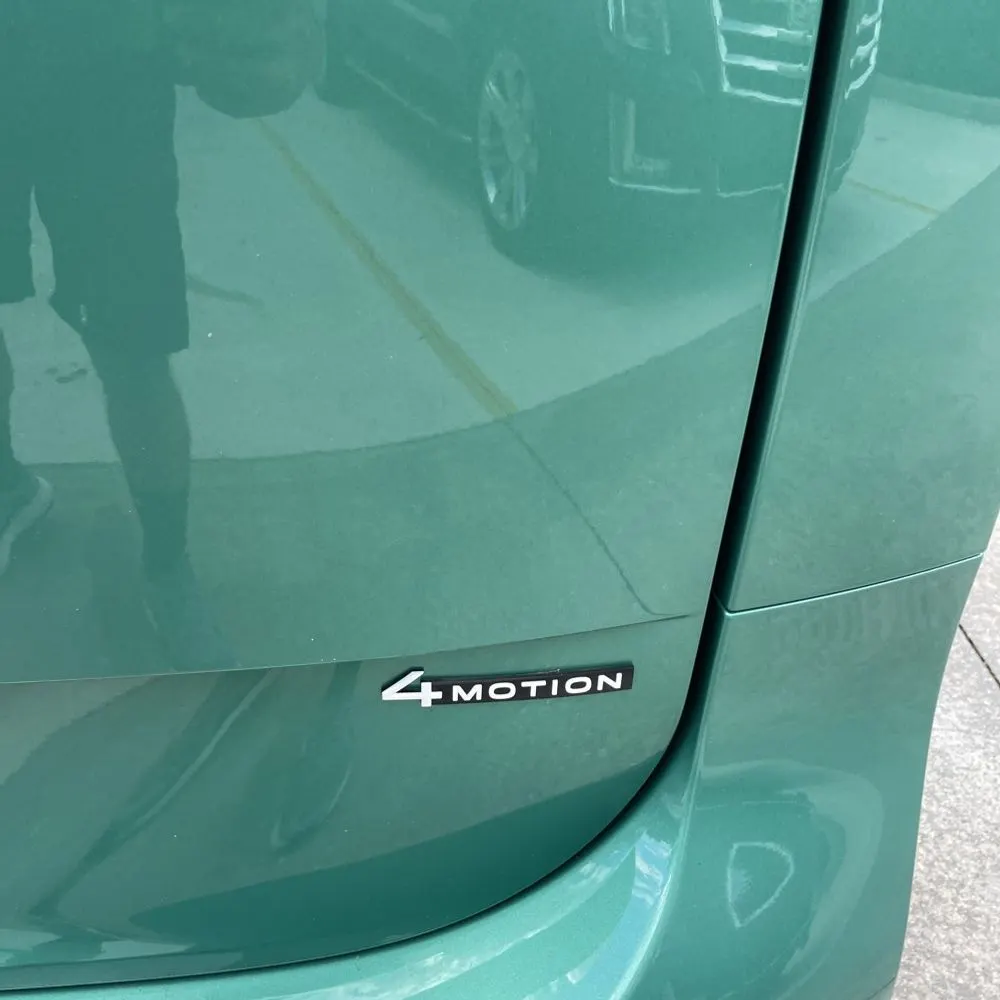 2025 Volkswagen ID Buzz  1st Edition 4Motion