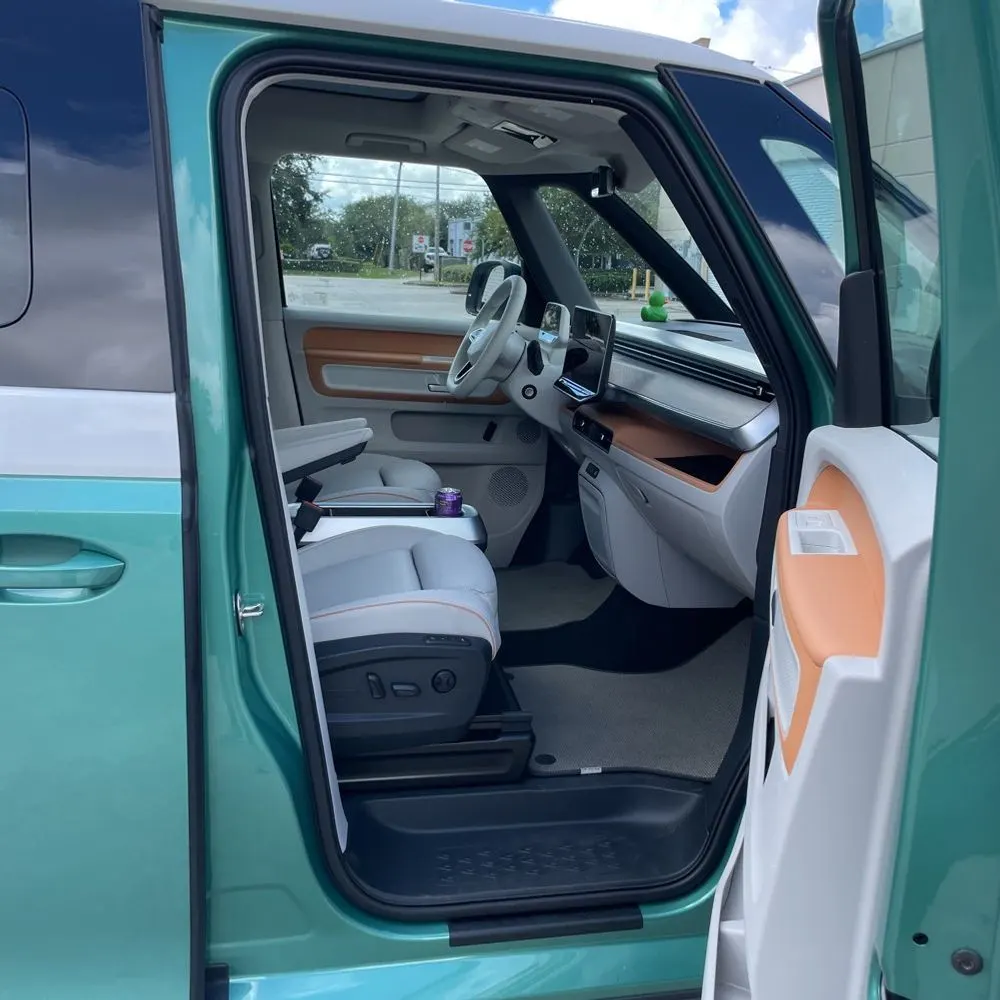 2025 Volkswagen ID Buzz  1st Edition 4Motion