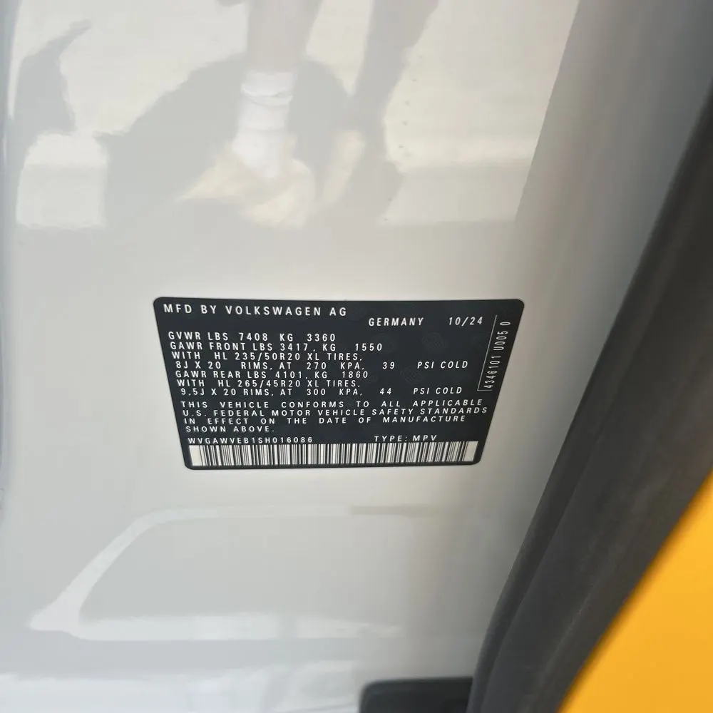 2025 Volkswagen ID. Buzz Pro S