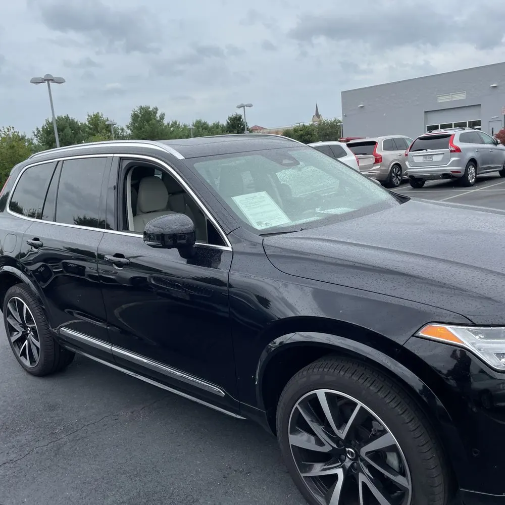 2024 Volvo XC90 B6 - Ultimate