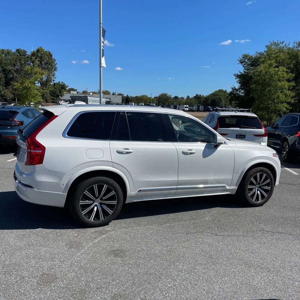 2024 Volvo XC90 B6 - Plus
