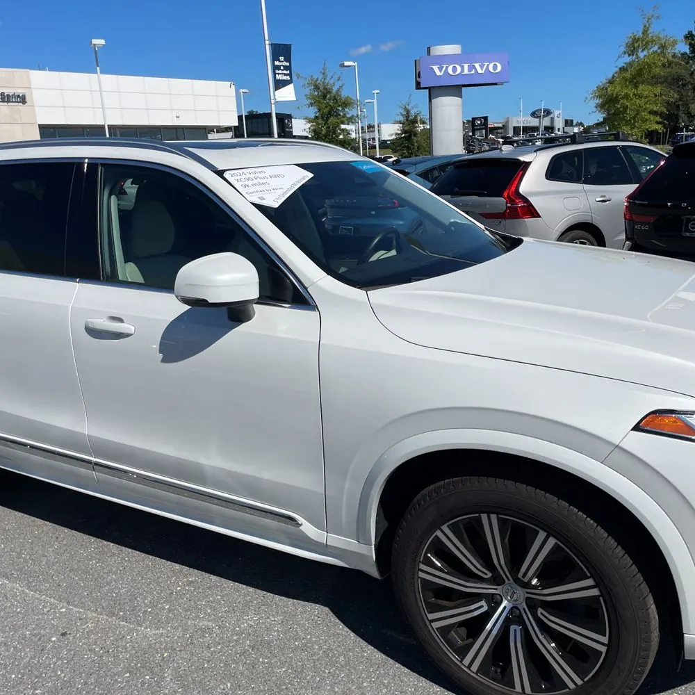 2024 Volvo XC90 B6 - Plus