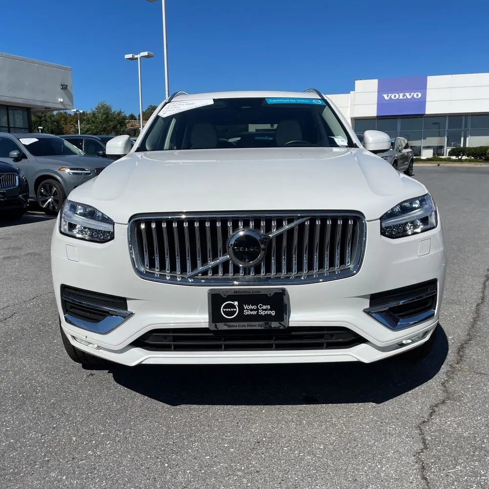 2024 Volvo XC90 B6 - Plus
