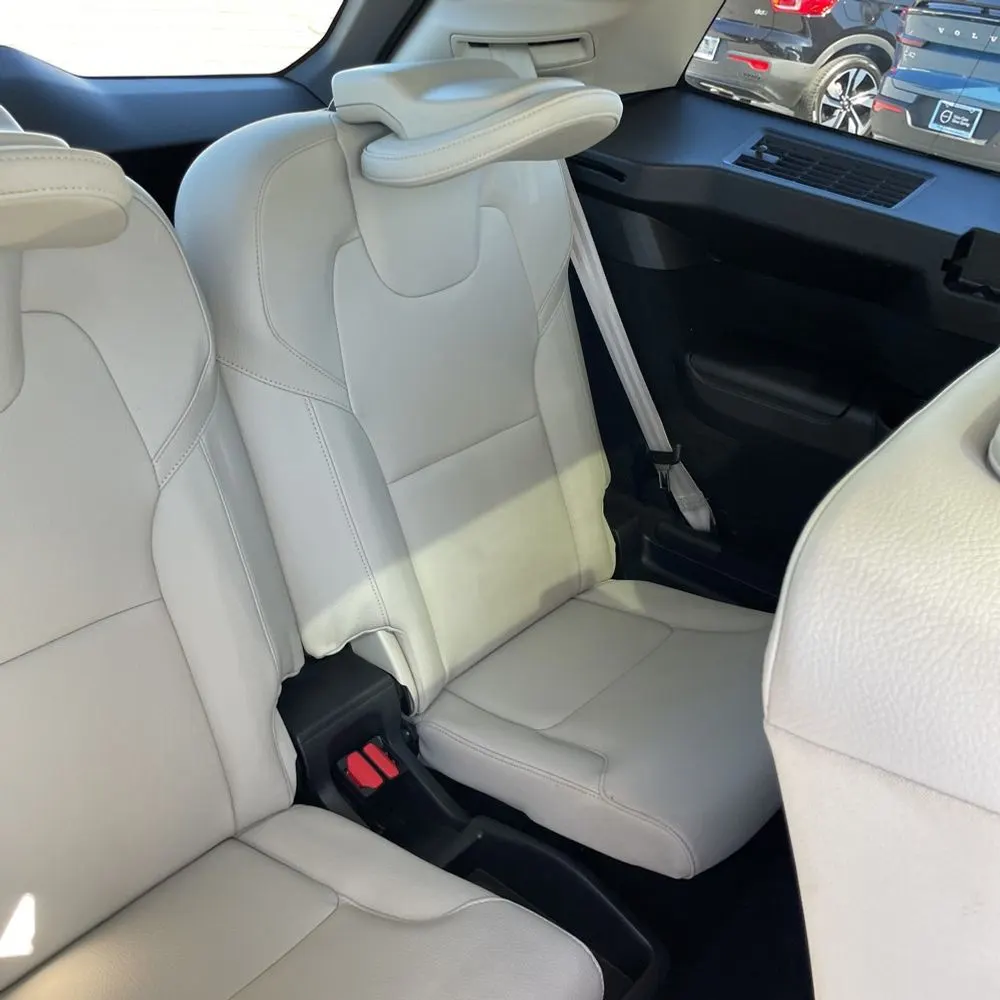 2024 Volvo XC90 B6 - Plus