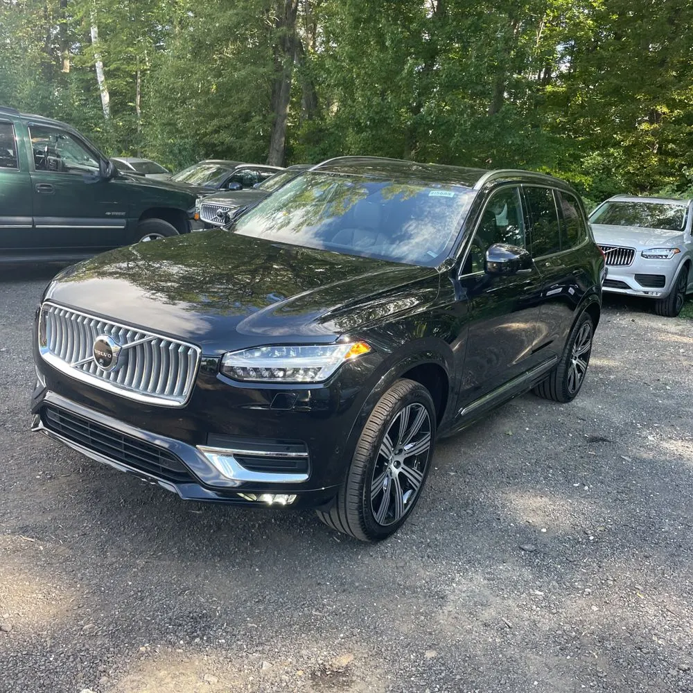 2025 Volvo XC90 B6 - Plus