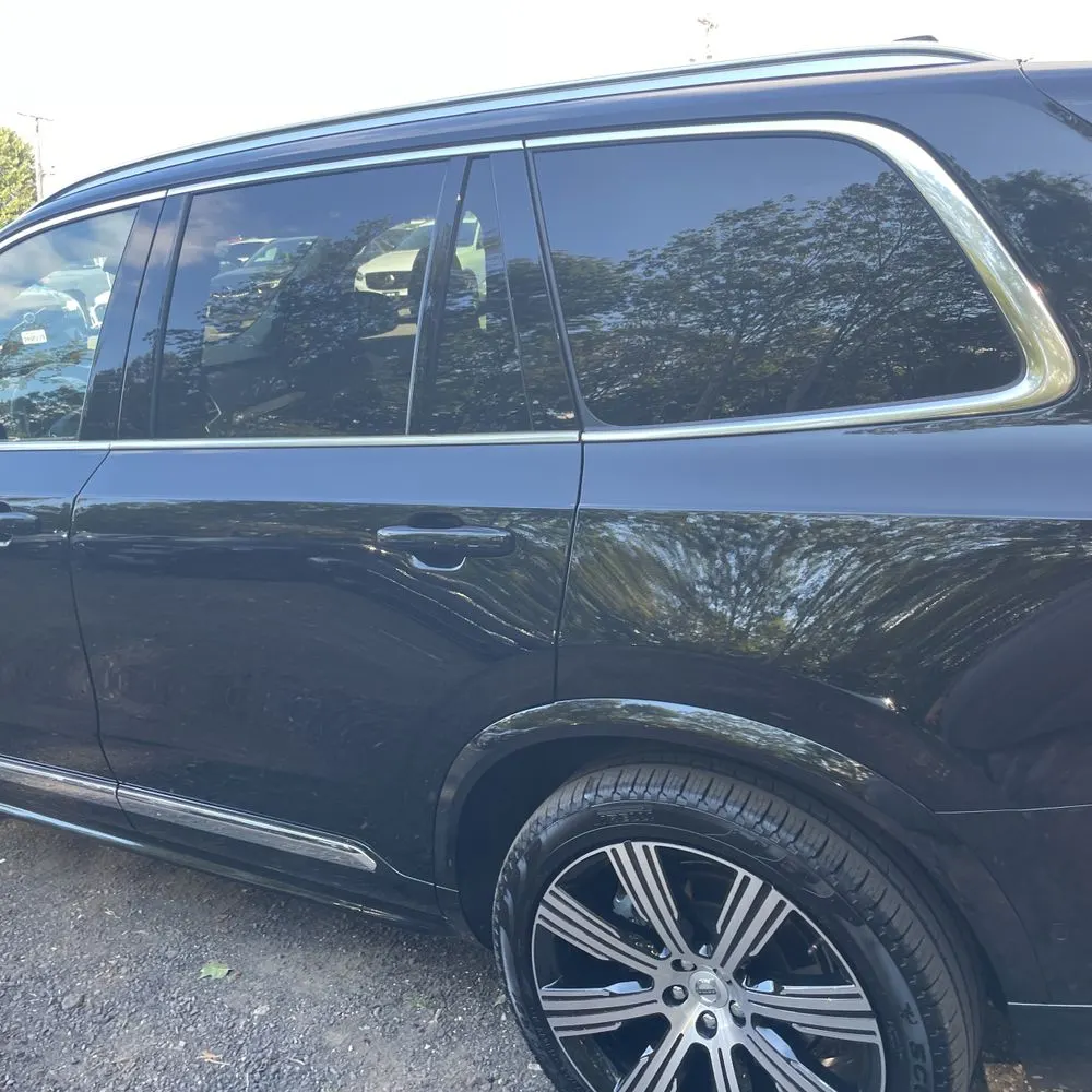 2025 Volvo XC90 B6 - Plus