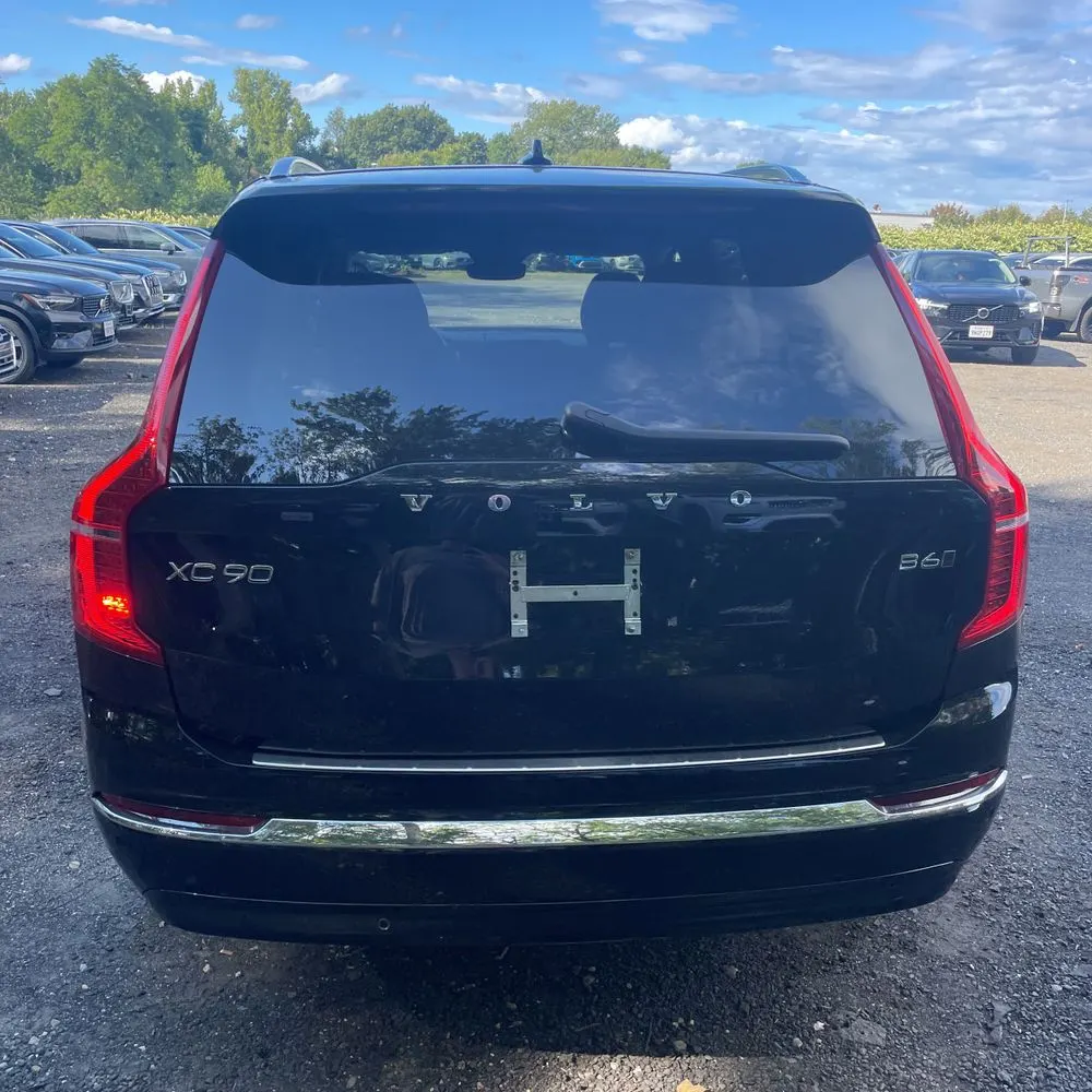 2025 Volvo XC90 B6 - Plus