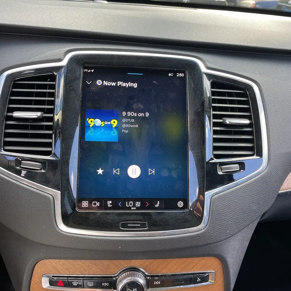 2025 Volvo XC90 2025.5 B6 - Plus
