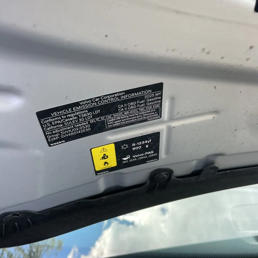 2025 Volvo XC90 2025.5 B6 - Plus
