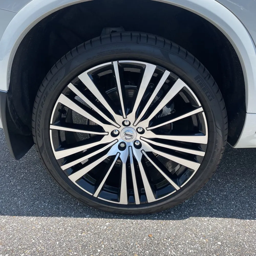 2025 Volvo XC90 B6 - Ultra