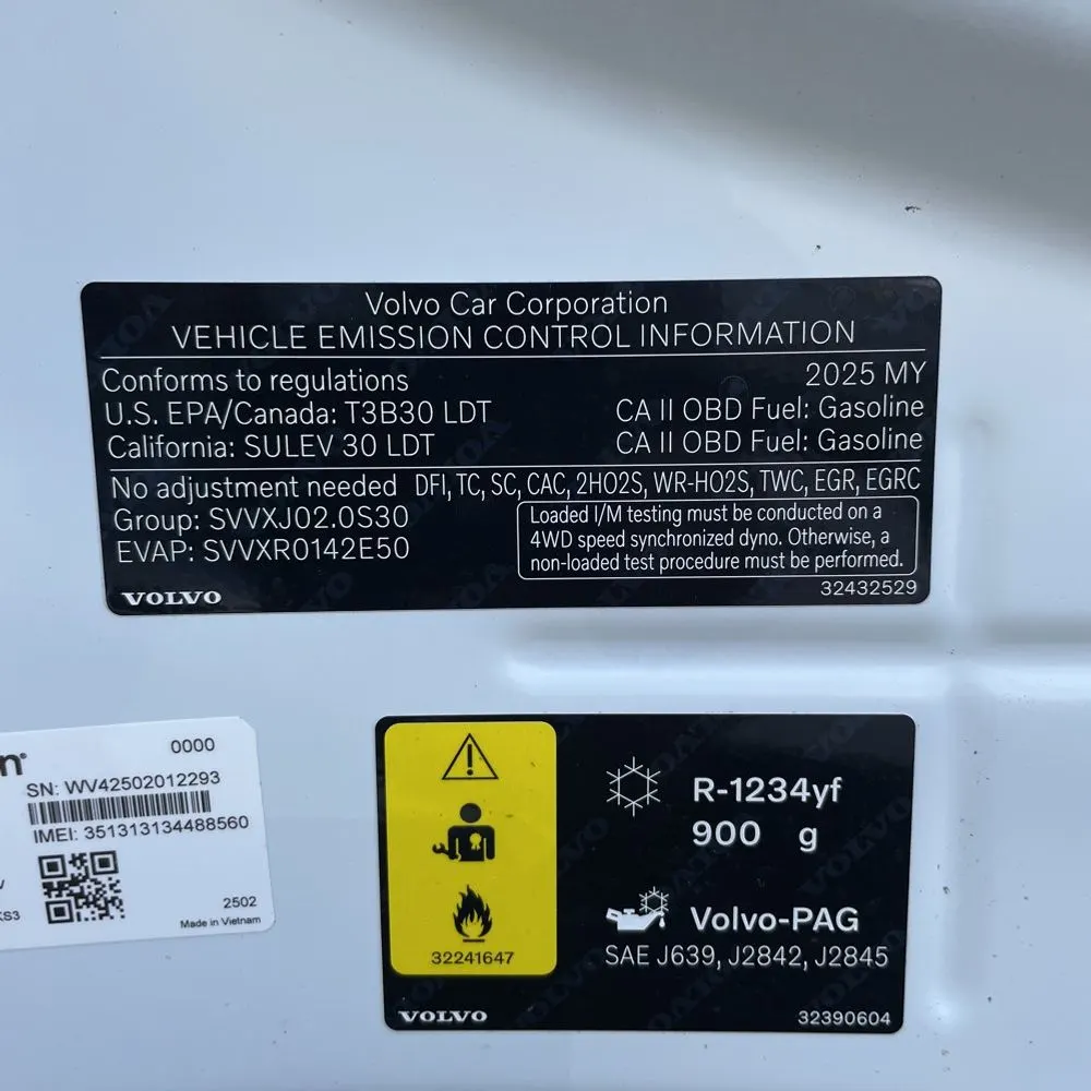 2025 Volvo XC90 B6 - Ultra