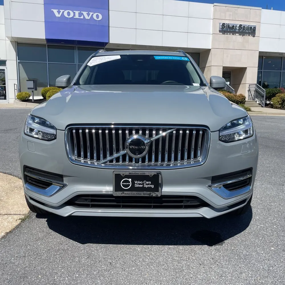 2024 Volvo XC90 T8 - Plus PHEV
