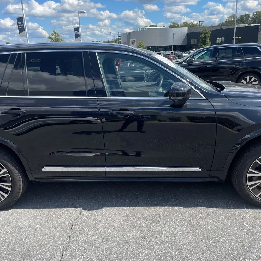 2024 Volvo XC90 T8 - Plus PHEV