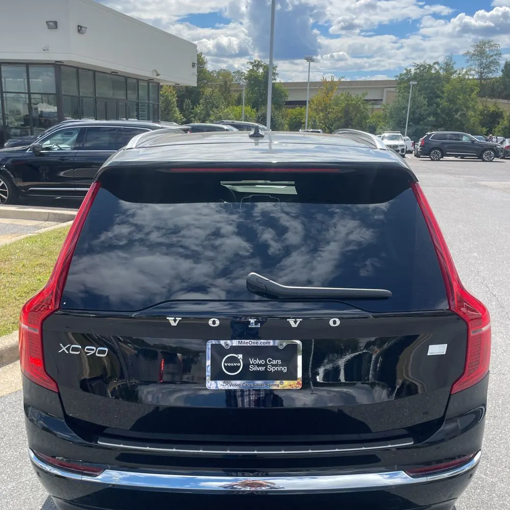 2024 Volvo XC90 T8 - Plus PHEV