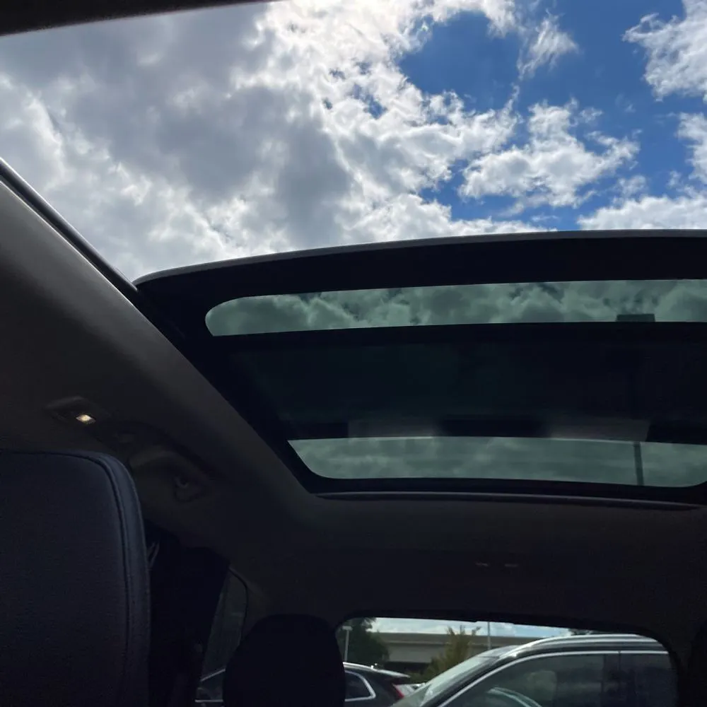 2024 Volvo XC90 T8 - Plus PHEV