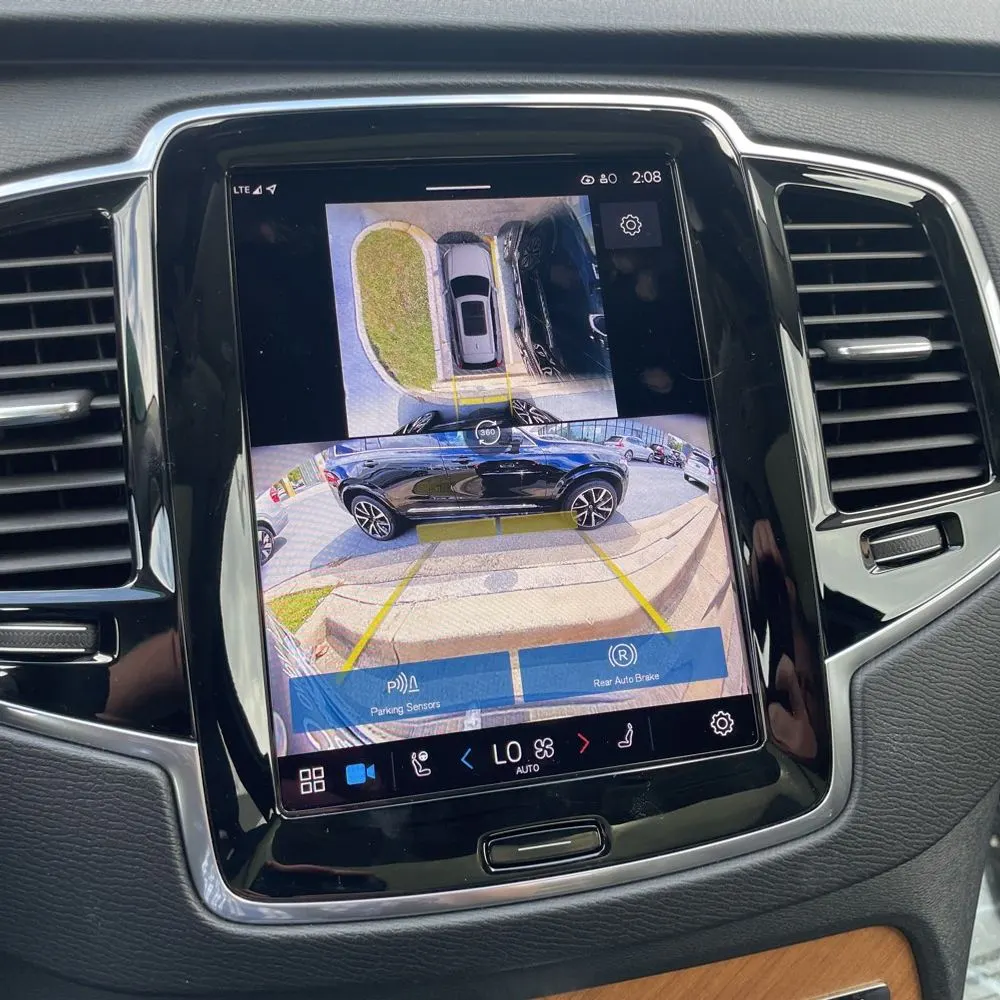 2024 Volvo XC90 T8 - Plus PHEV