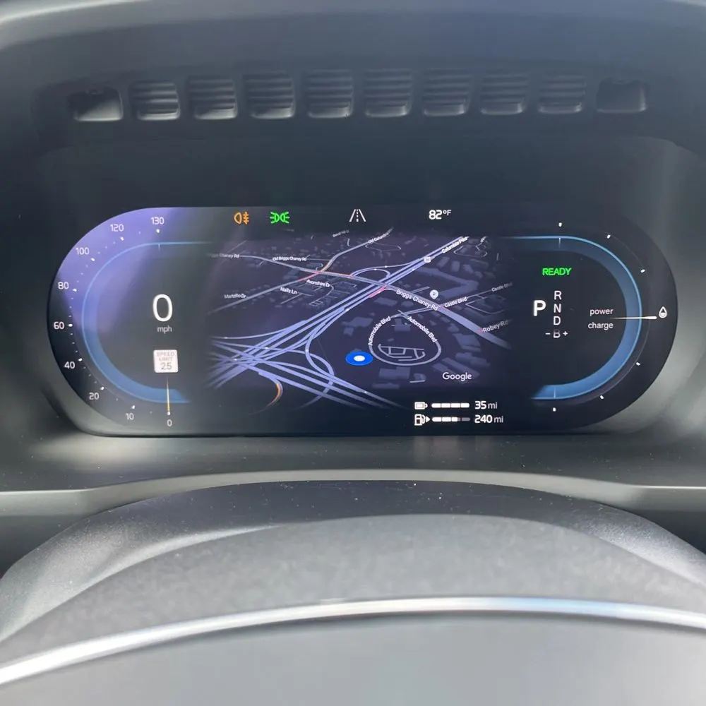 2024 Volvo XC90 T8 - Plus PHEV