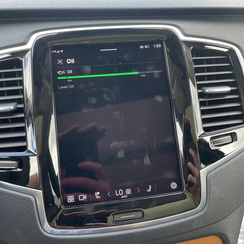 2024 Volvo XC90 T8 - Plus PHEV
