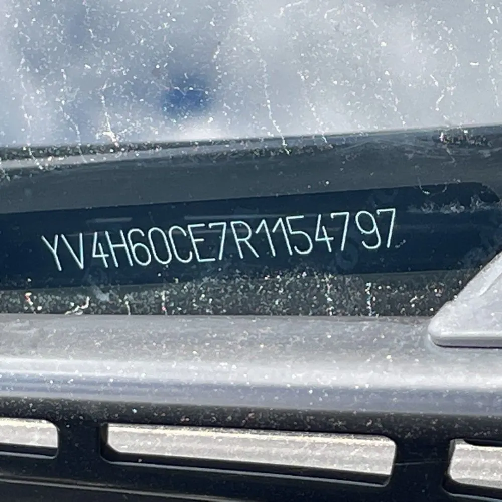 2024 Volvo XC90 T8 - Plus PHEV