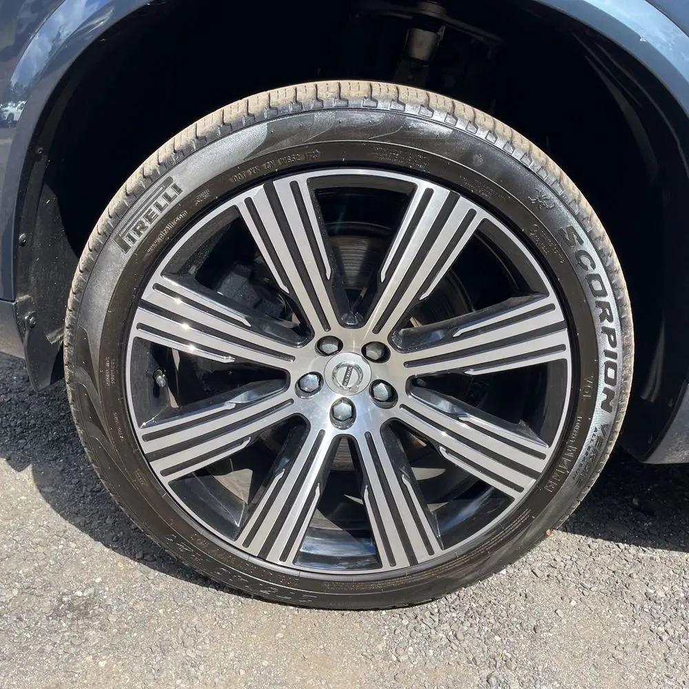 2024 Volvo XC90 T8 - Ultimate PHEV