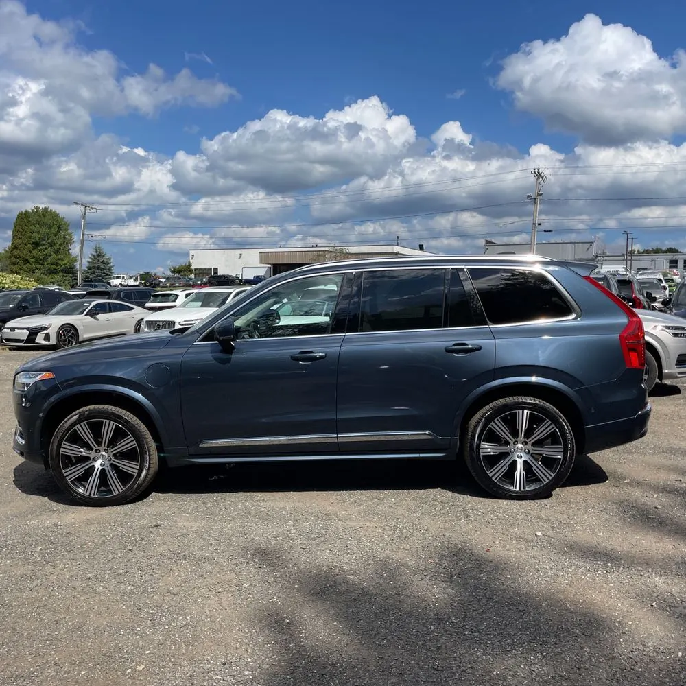 2024 Volvo XC90 T8 - Ultimate PHEV