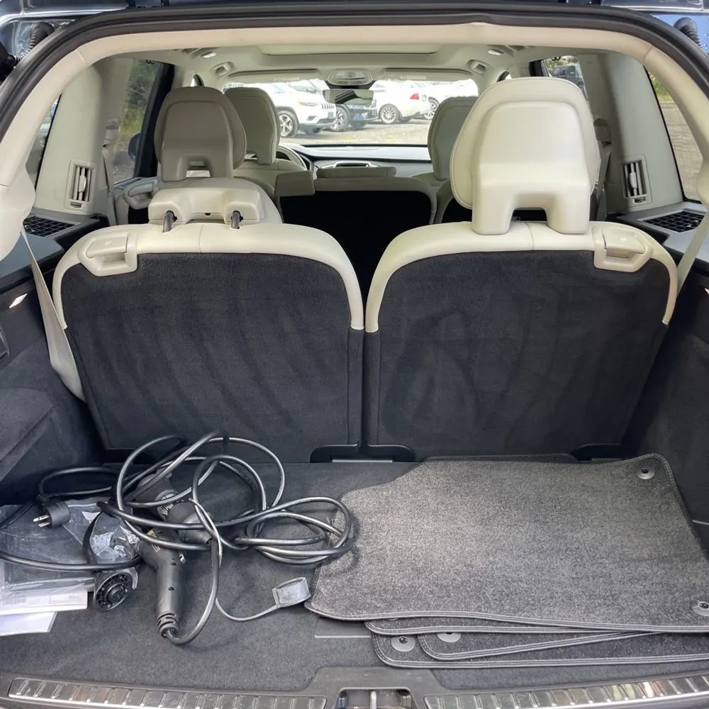 2024 Volvo XC90 T8 - Ultimate PHEV
