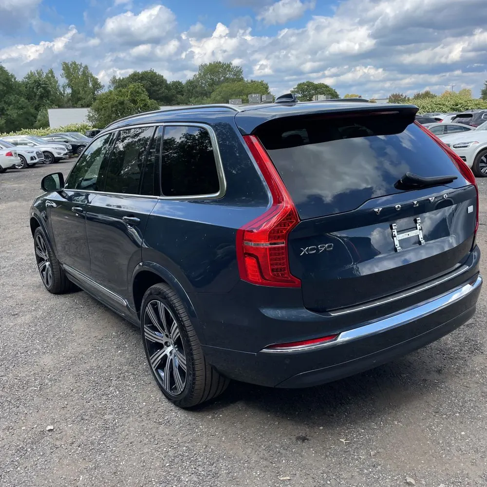 2024 Volvo XC90 T8 - Ultimate PHEV