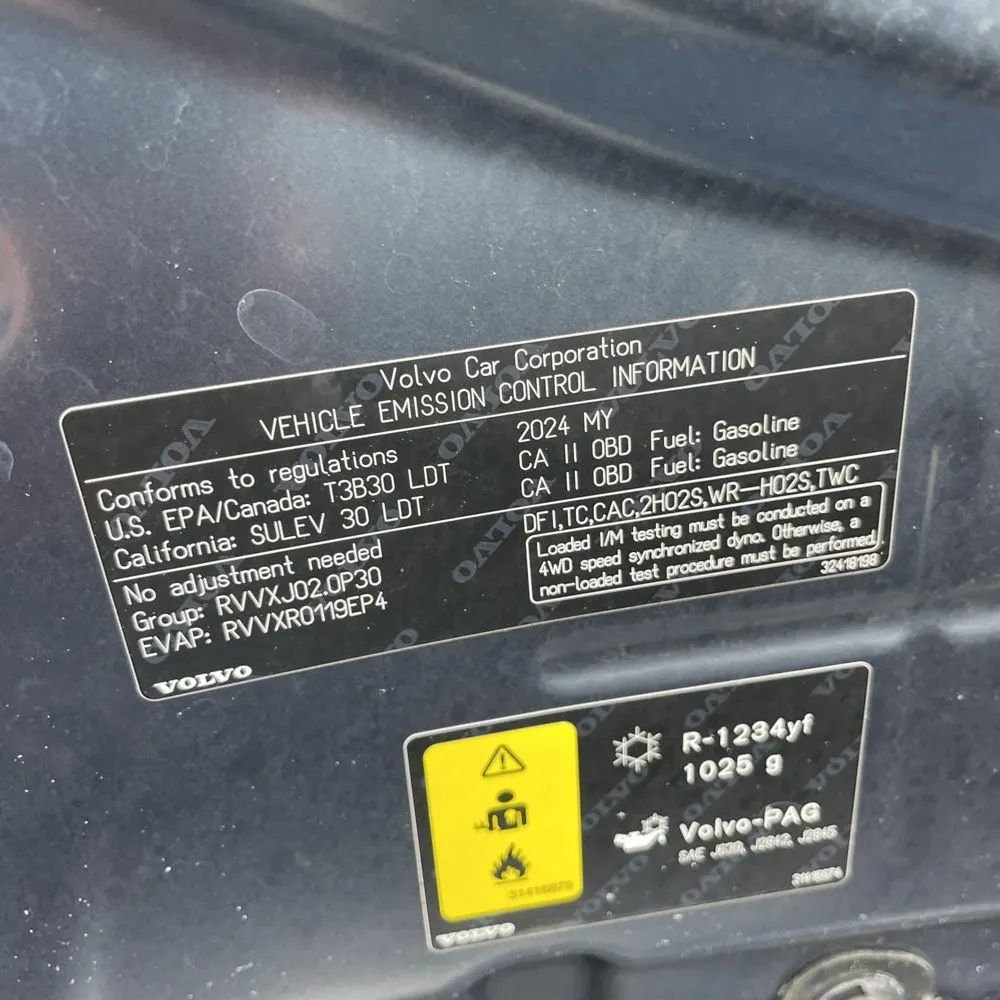 2024 Volvo XC90 T8 - Ultimate PHEV