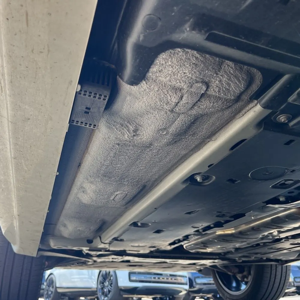 2023 Volvo XC90 T8 - Plus