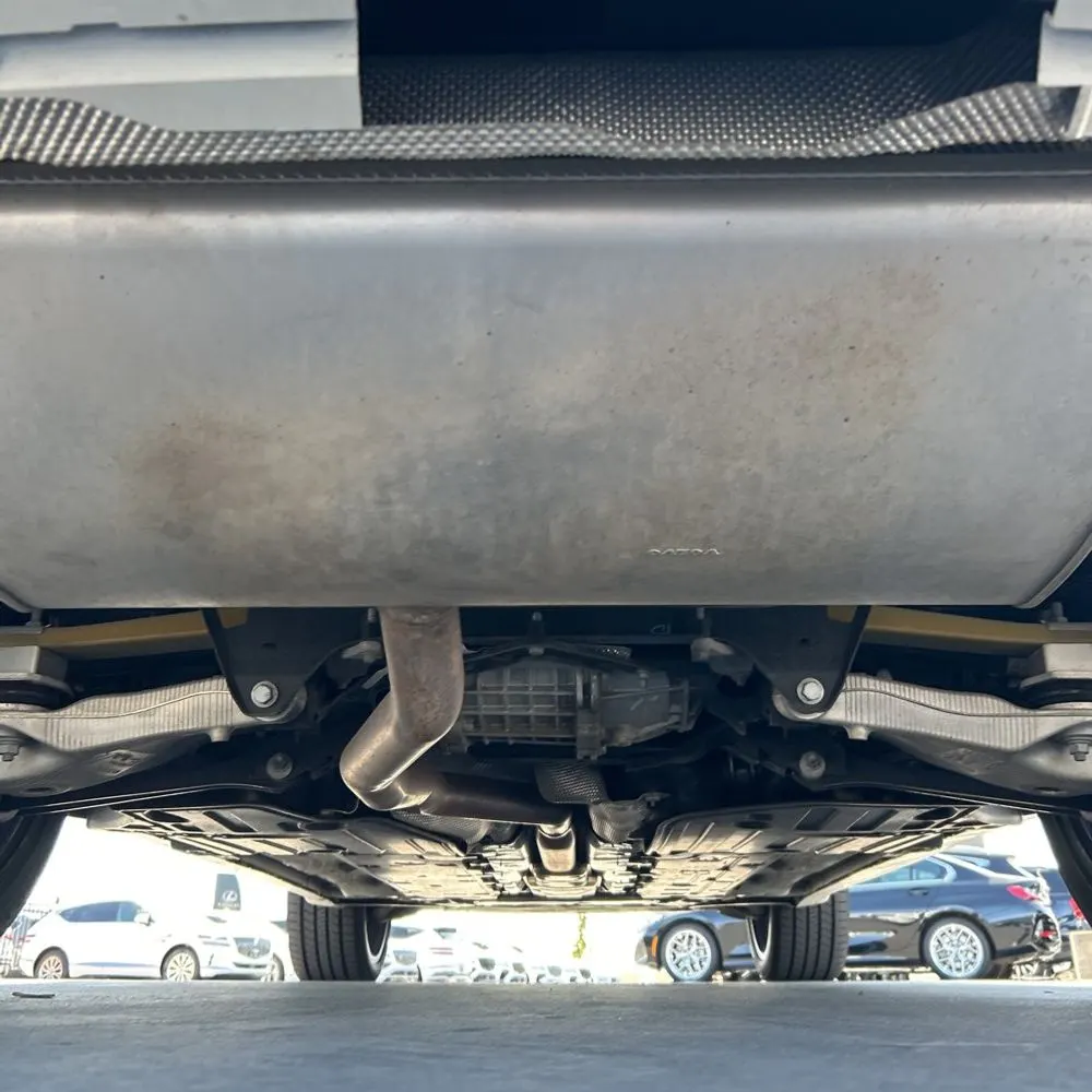 2023 Volvo XC90 T8 - Plus