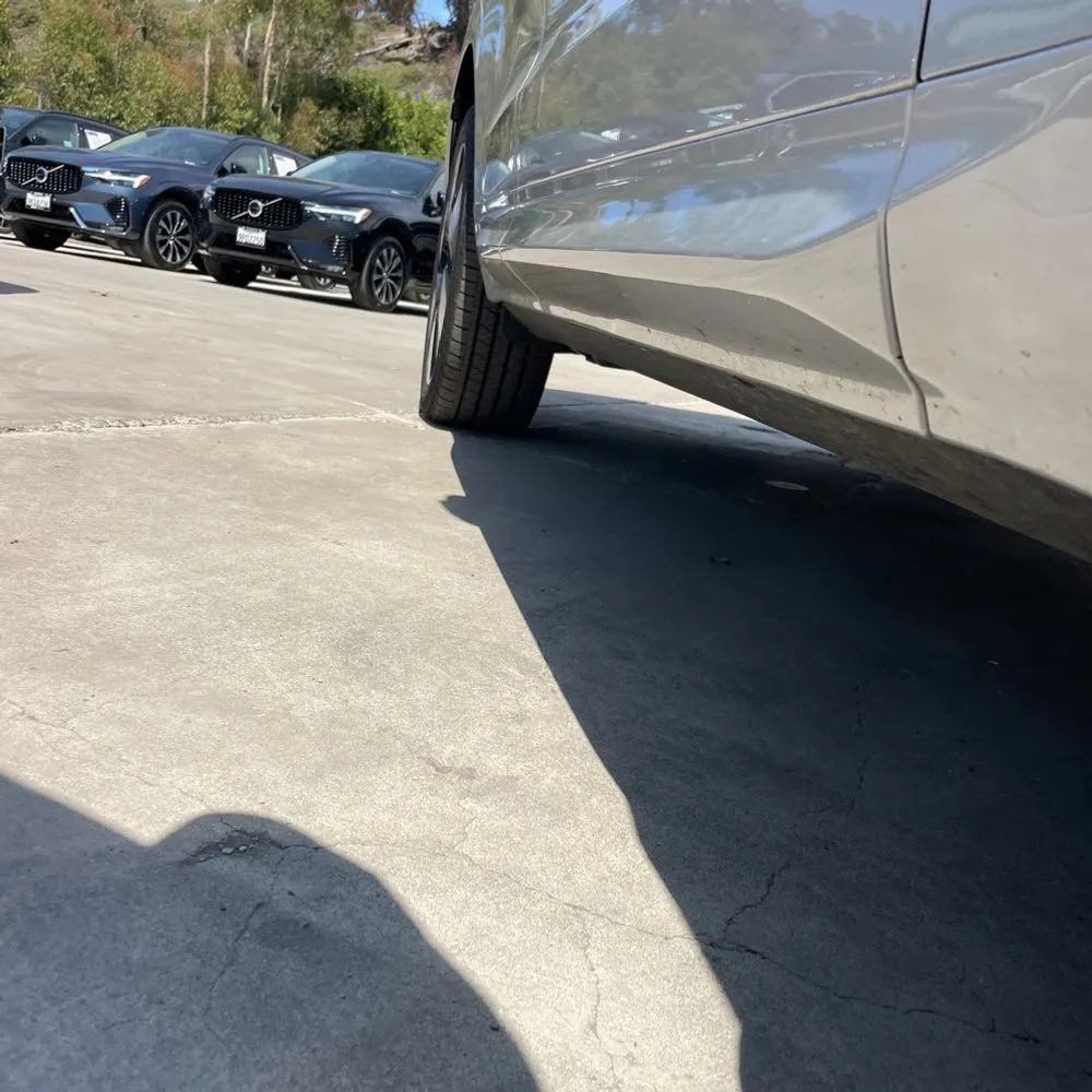 2024 Volvo XC60 T8 - Plus PHEV