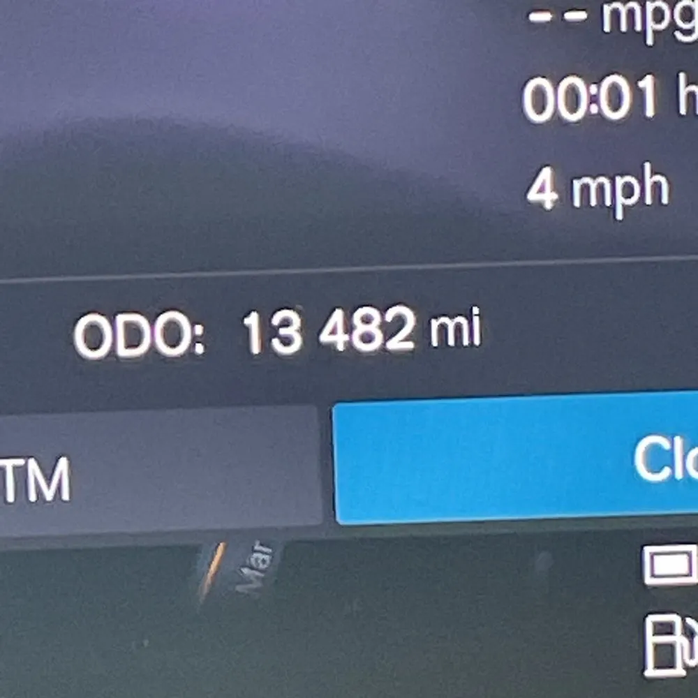 2024 Volvo XC60 T8 - Plus PHEV