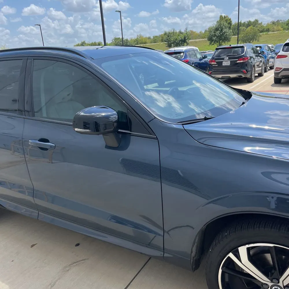 2024 Volvo XC60 T8 - Ultimate PHEV
