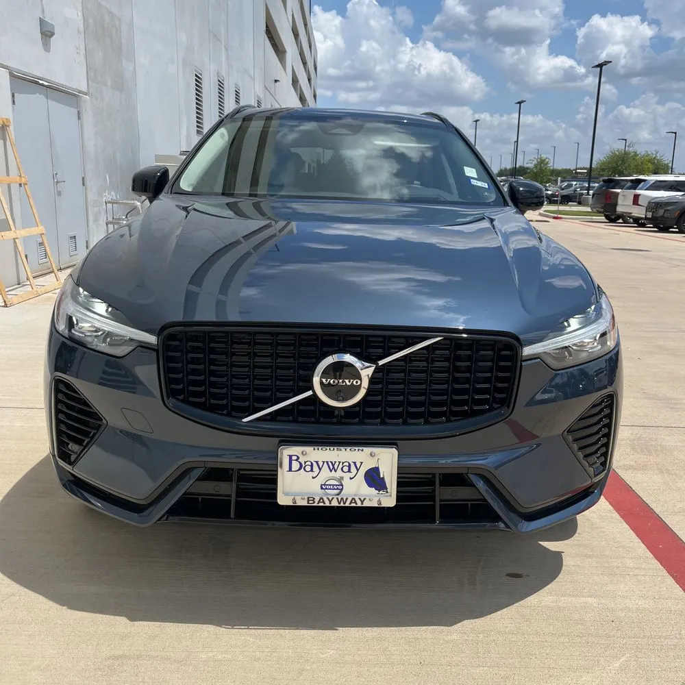 2024 Volvo XC60 T8 - Ultimate PHEV