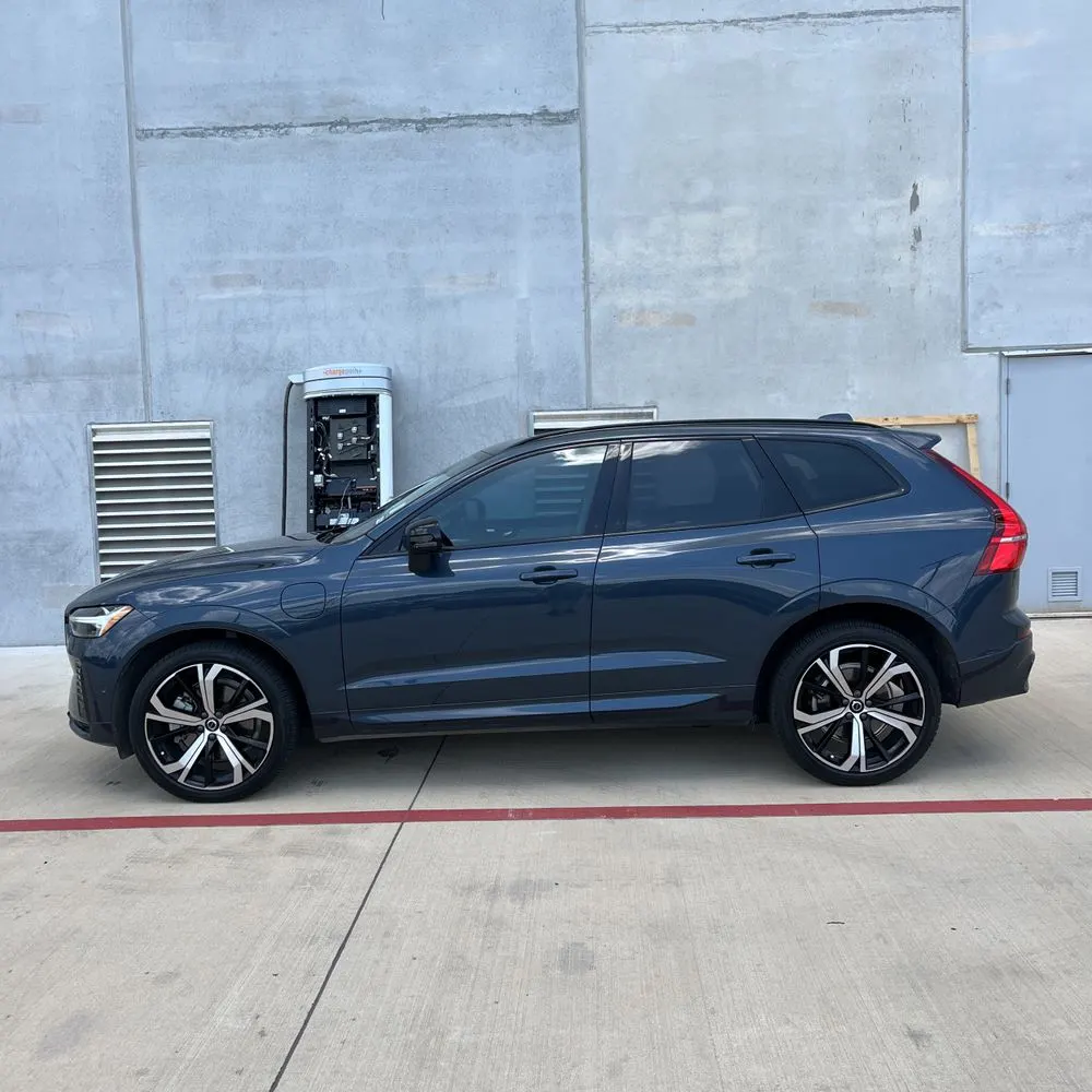 2024 Volvo XC60 T8 - Ultimate PHEV