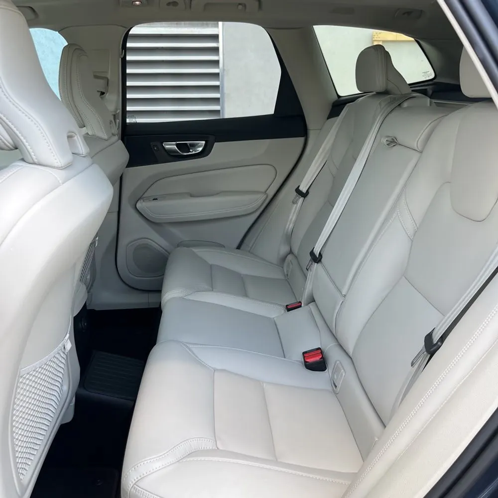 2024 Volvo XC60 T8 - Ultimate PHEV