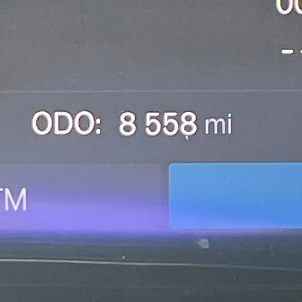 2024 Volvo XC60 T8 - Ultimate PHEV