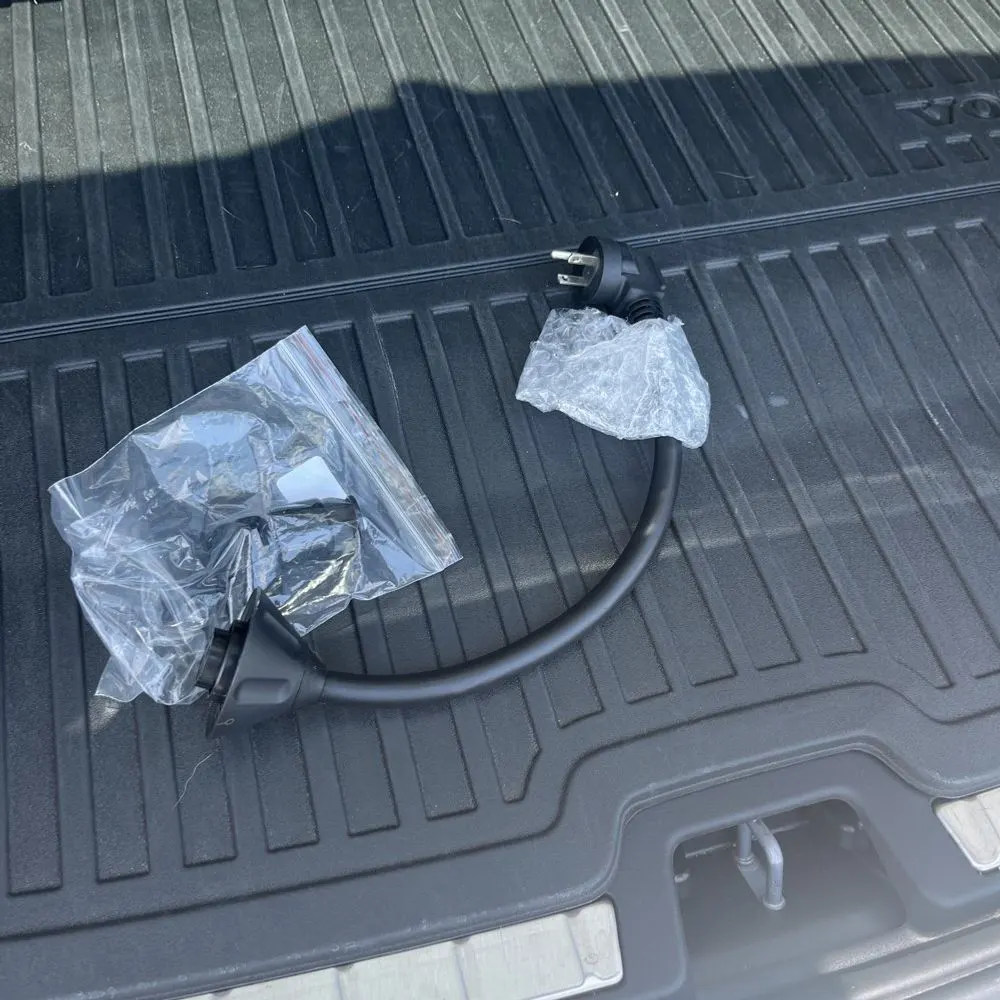 2024 Volvo XC60 T8 - Ultimate PHEV