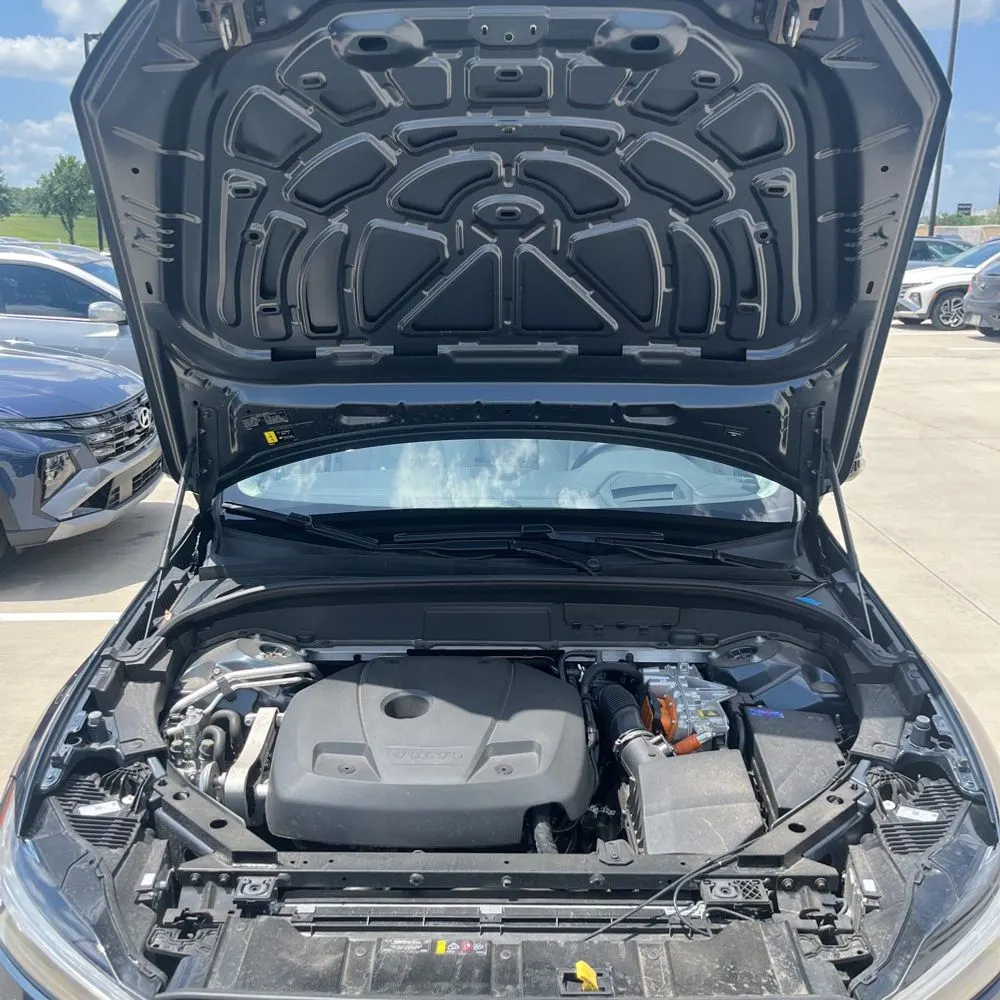 2024 Volvo XC60 T8 - Ultimate PHEV